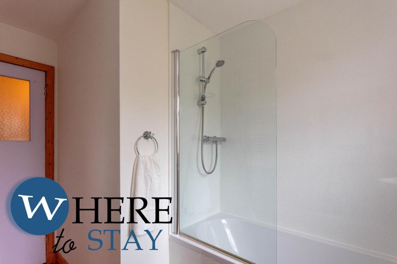 Lovely Apartment By The Hillwood Park-Free Parking EDI Buitenkant foto