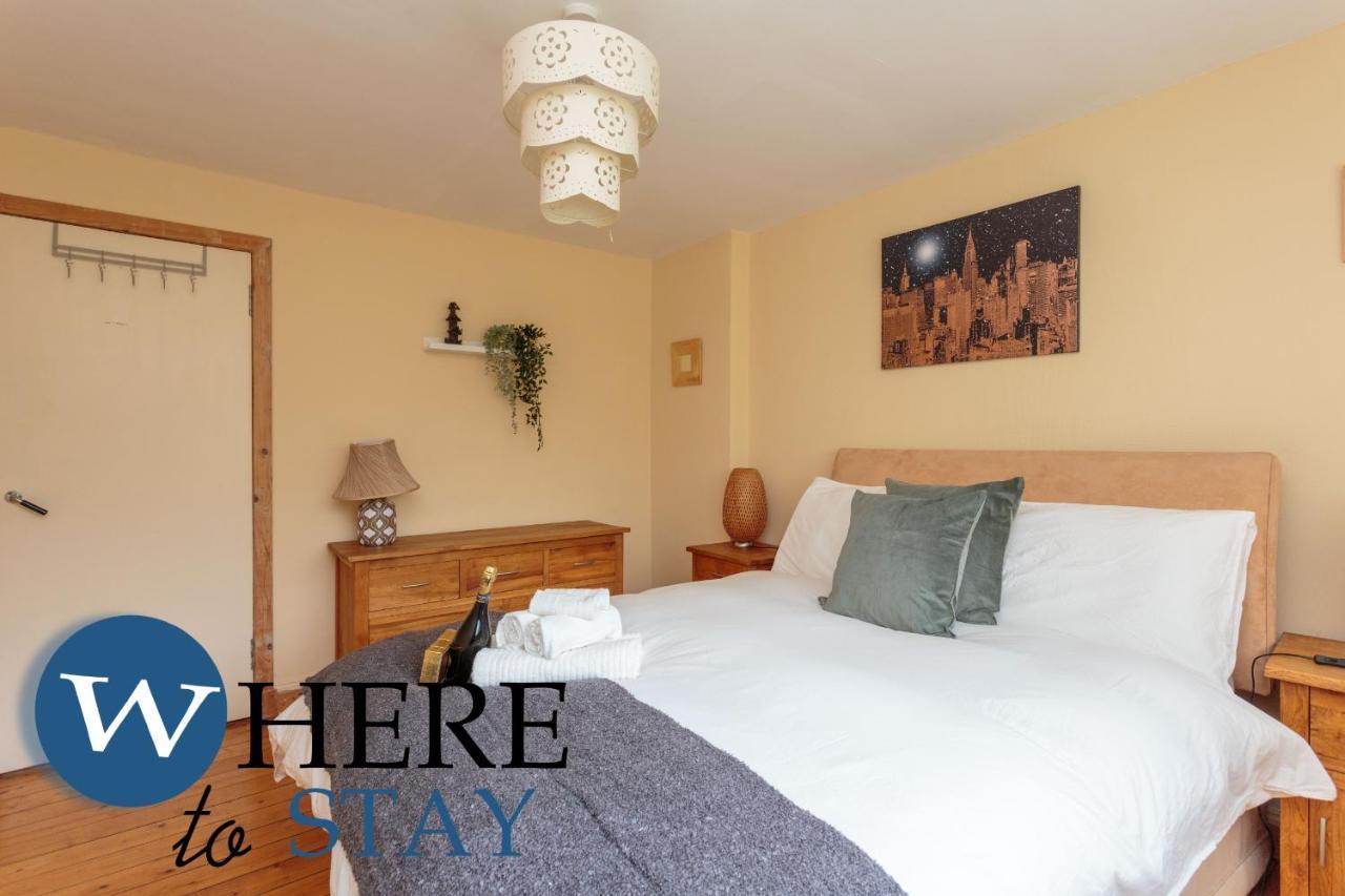 Lovely Apartment By The Hillwood Park-Free Parking EDI Buitenkant foto