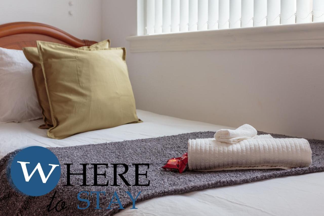 Lovely Apartment By The Hillwood Park-Free Parking EDI Buitenkant foto